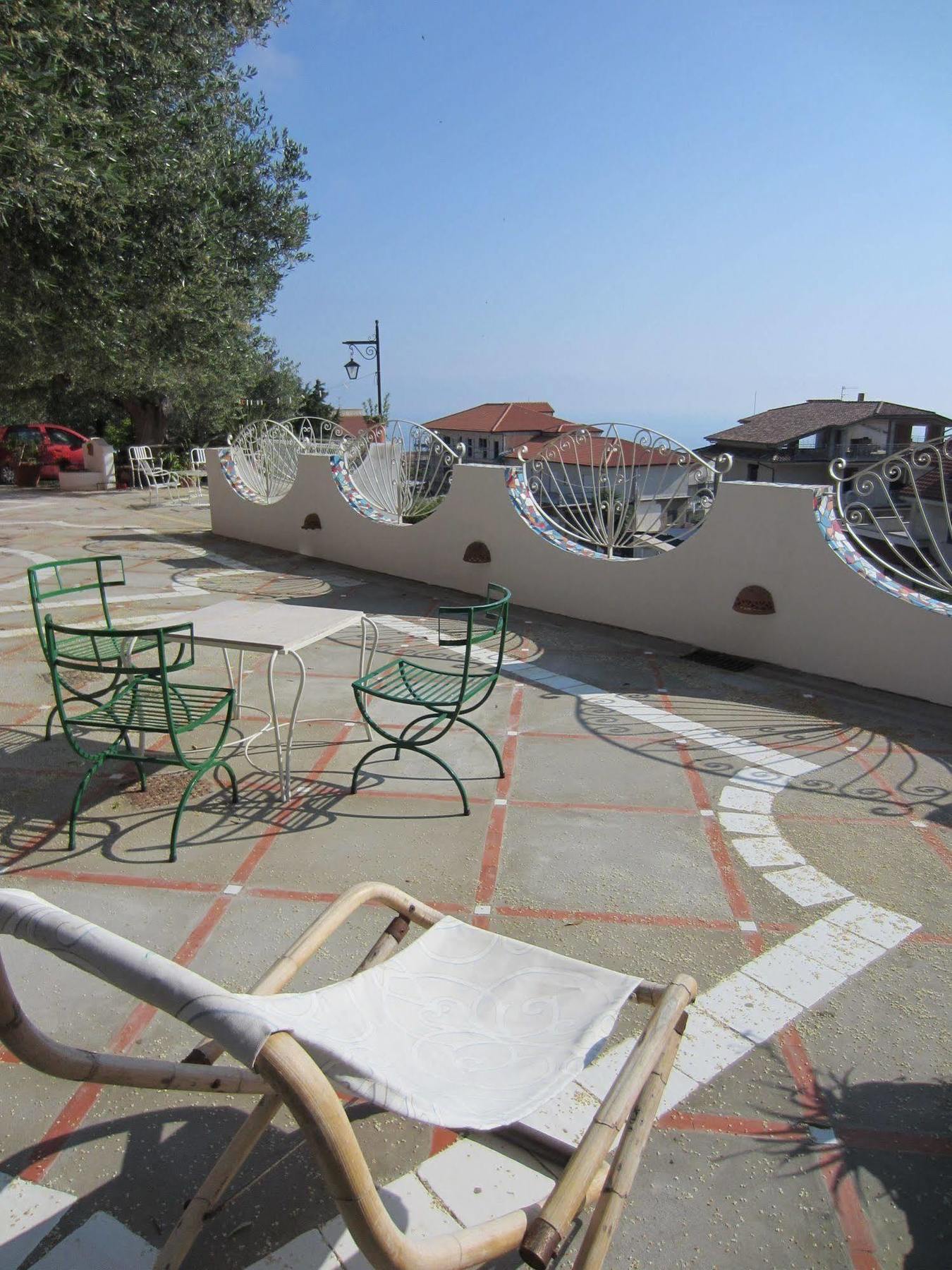 Santa Sofia Aparthotel